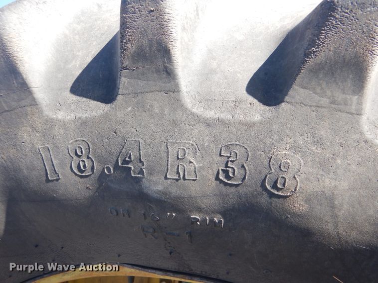 image for item DK7251 1991 John Deere 8560  4WD tractor