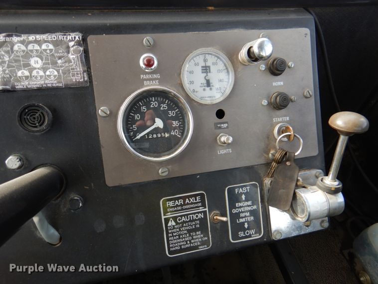 image for item DK8729 Ag-Chem Ag Gator 2004  manure spreader