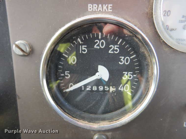 image for item DK8729 Ag-Chem Ag Gator 2004  manure spreader