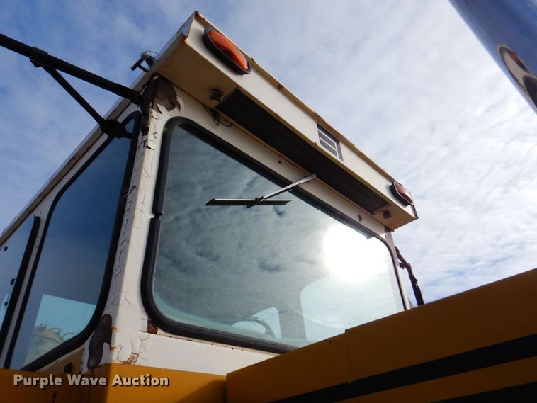 image for item DK8729 Ag-Chem Ag Gator 2004  manure spreader