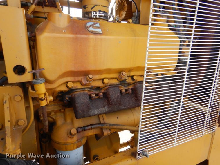 image for item DK8729 Ag-Chem Ag Gator 2004  manure spreader