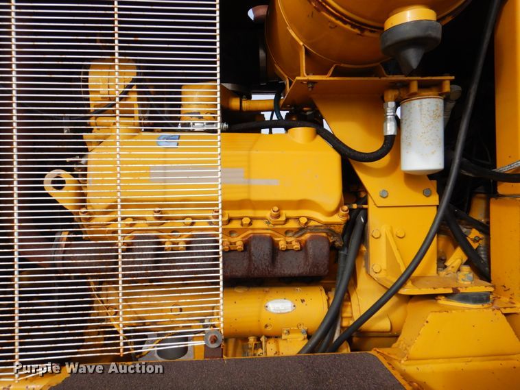 image for item DK8729 Ag-Chem Ag Gator 2004  manure spreader