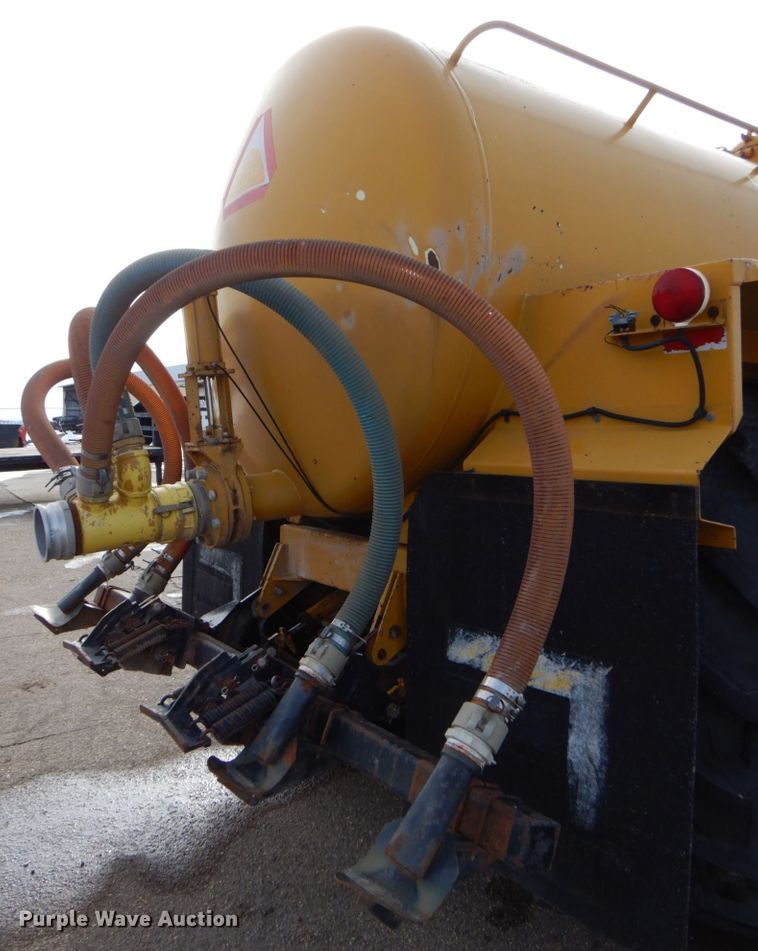 image for item DK8729 Ag-Chem Ag Gator 2004  manure spreader