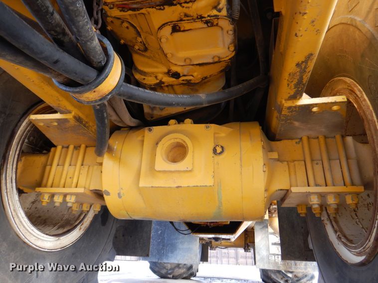 image for item DK8729 Ag-Chem Ag Gator 2004  manure spreader