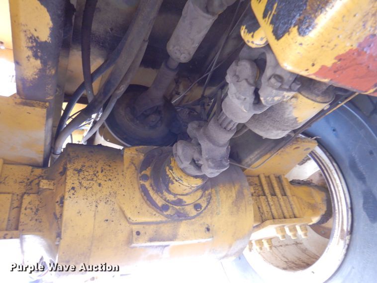 image for item DK8729 Ag-Chem Ag Gator 2004  manure spreader