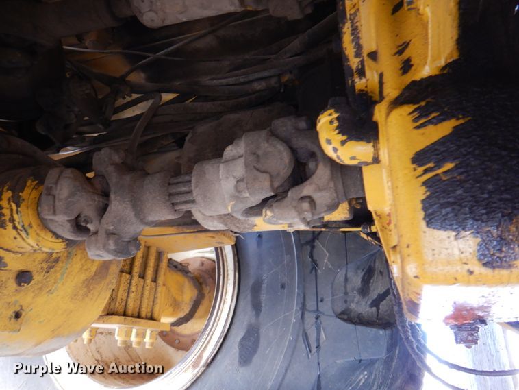 image for item DK8729 Ag-Chem Ag Gator 2004  manure spreader