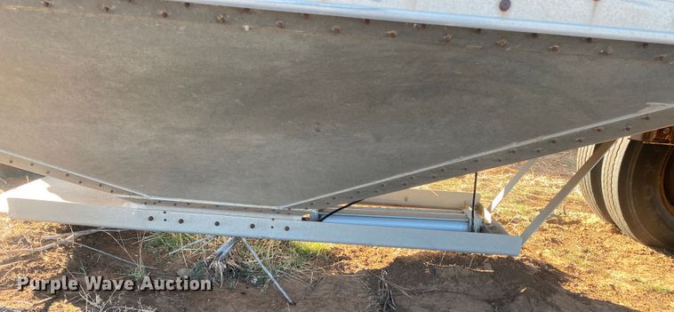 image for item DL1380 1976 Guthrie GH21  grain trailer