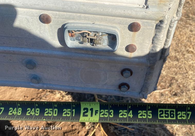 image for item DL1380 1976 Guthrie GH21  grain trailer