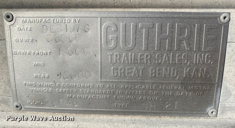 image for item DL1380 1976 Guthrie GH21  grain trailer
