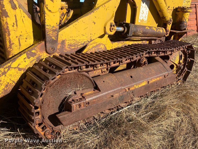 image for item DL1384 1956 Caterpillar 933  track loader