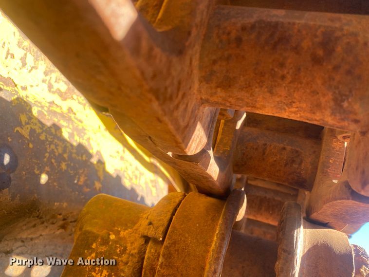 image for item DL1384 1956 Caterpillar 933  track loader