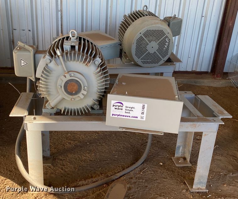 image for item DL1404 (2) TaTung WH0404FFA electric motors