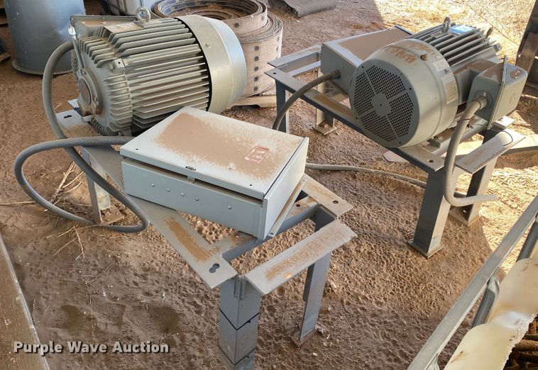 image for item DL1404 (2) TaTung WH0404FFA electric motors