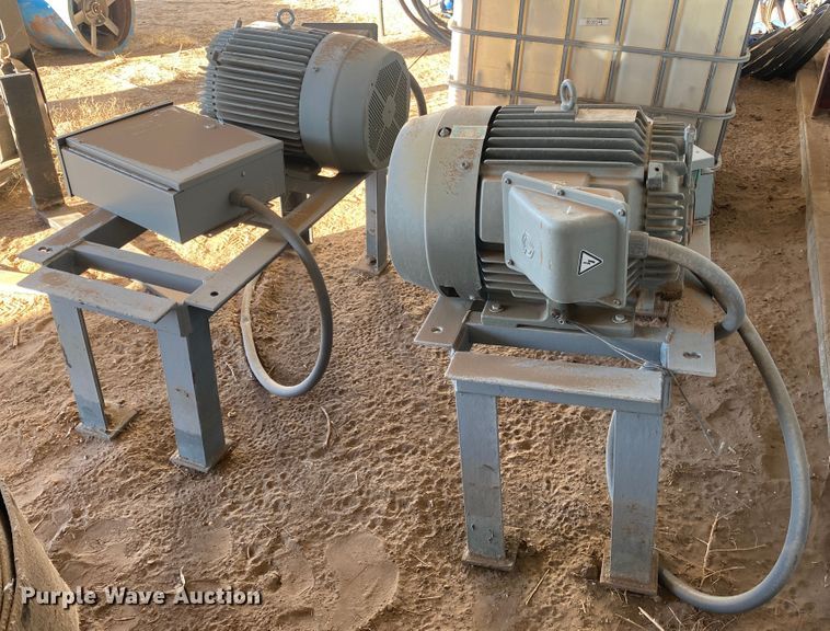 image for item DL1404 (2) TaTung WH0404FFA electric motors