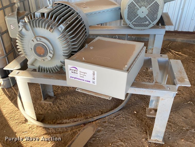 image for item DL1404 (2) TaTung WH0404FFA electric motors