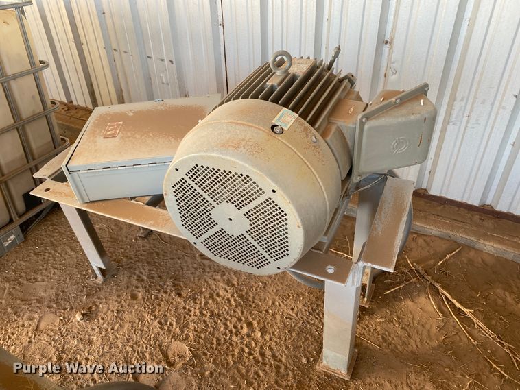 image for item DL1404 (2) TaTung WH0404FFA electric motors