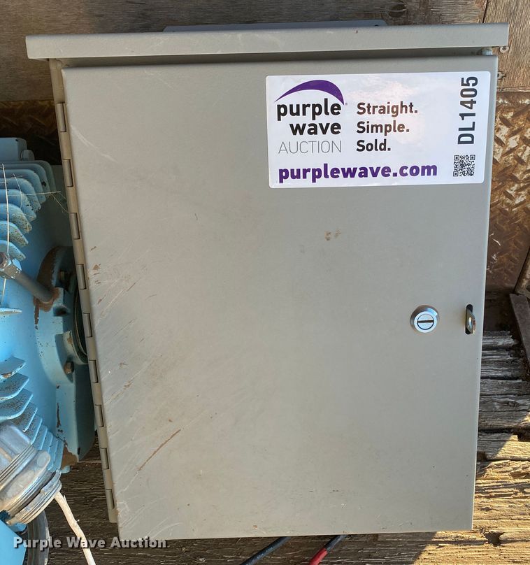 image for item DL1405 (2) TaTung WH0404FFA electric motors