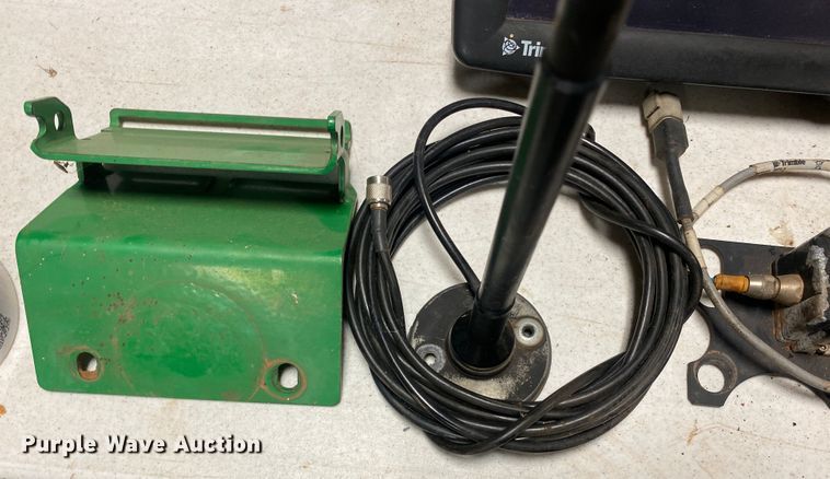 image for item DL1430 Trimble GPS equipment