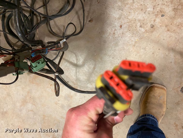 image for item DL1430 Trimble GPS equipment