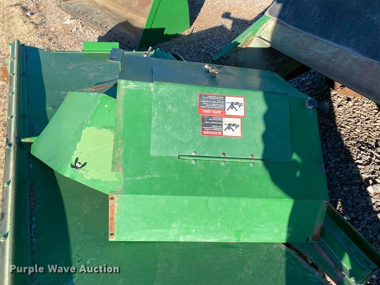 image for item DL1443 John Deere 995  windrower header