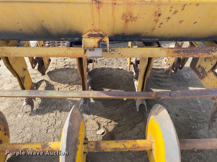 image for item DL6874 Midland PD F4  no-till drill