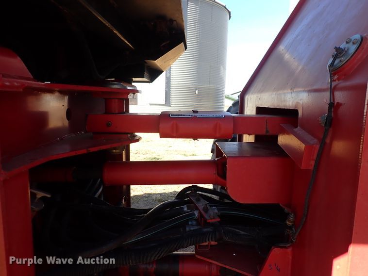 image for item DN2453 1998 Case IH 9330  4WD tractor