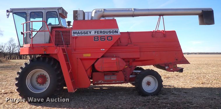 image for item DN2461 Massey Ferguson 860  combine