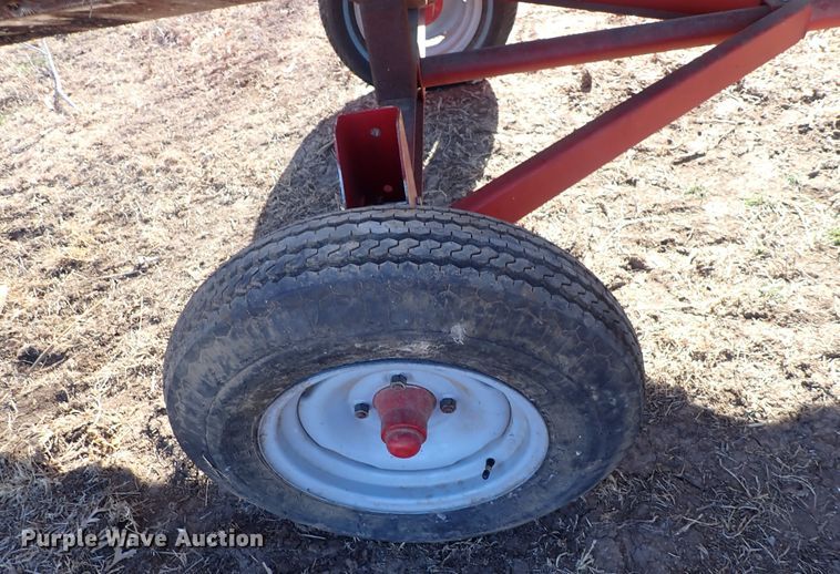 image for item DN2461 Massey Ferguson 860  combine