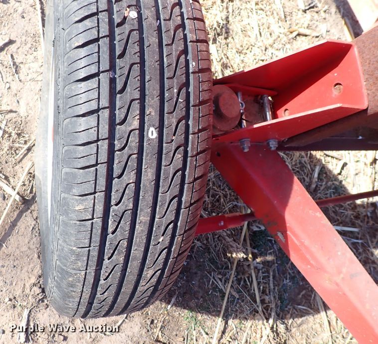 image for item DN2461 Massey Ferguson 860  combine