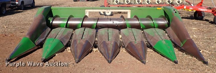 image for item DN2462 John Deere 653A  all-crop head