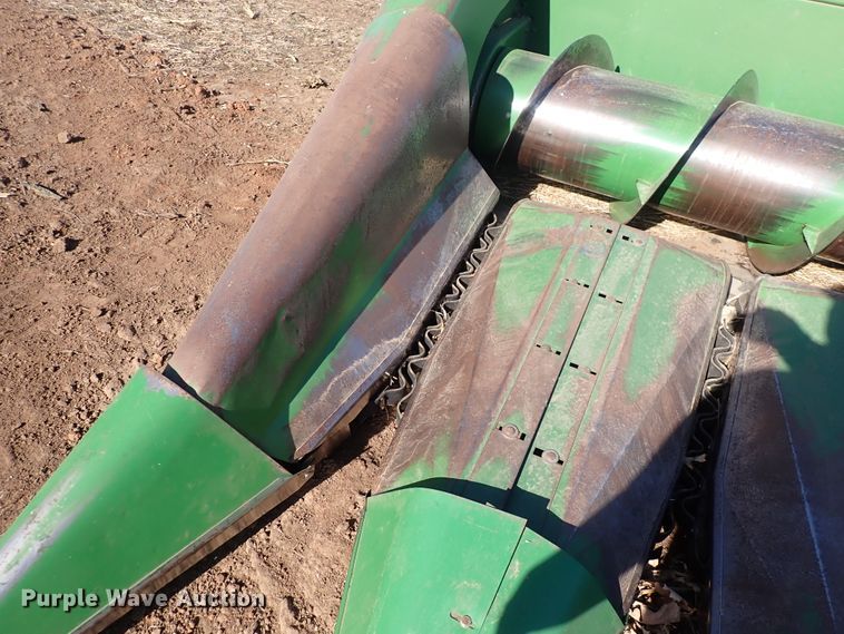 image for item DN2462 John Deere 653A  all-crop head