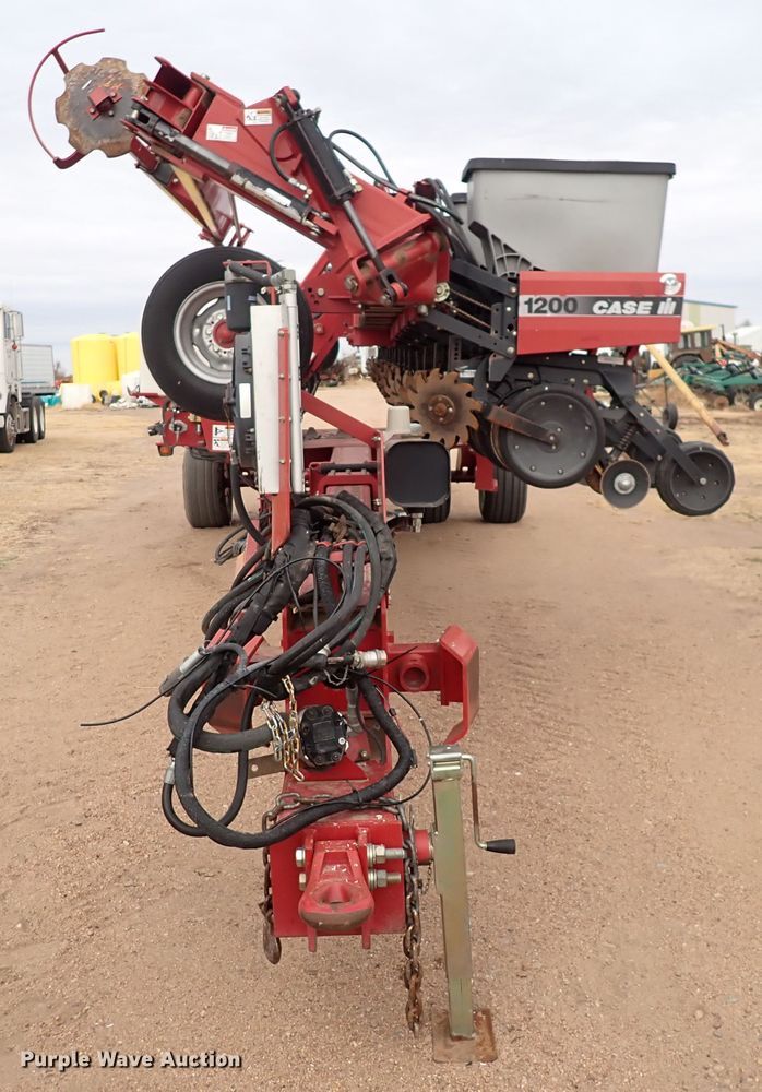 image for item DN2485 2008 Case IH 1200  planter