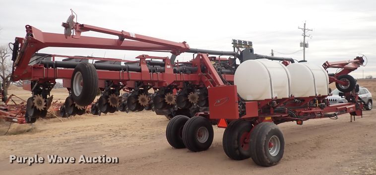 image for item DN2485 2008 Case IH 1200  planter