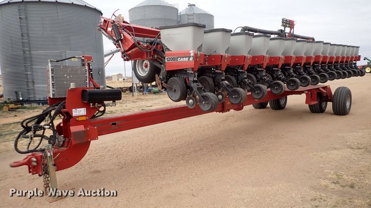 image for item DN2485 2008 Case IH 1200  planter