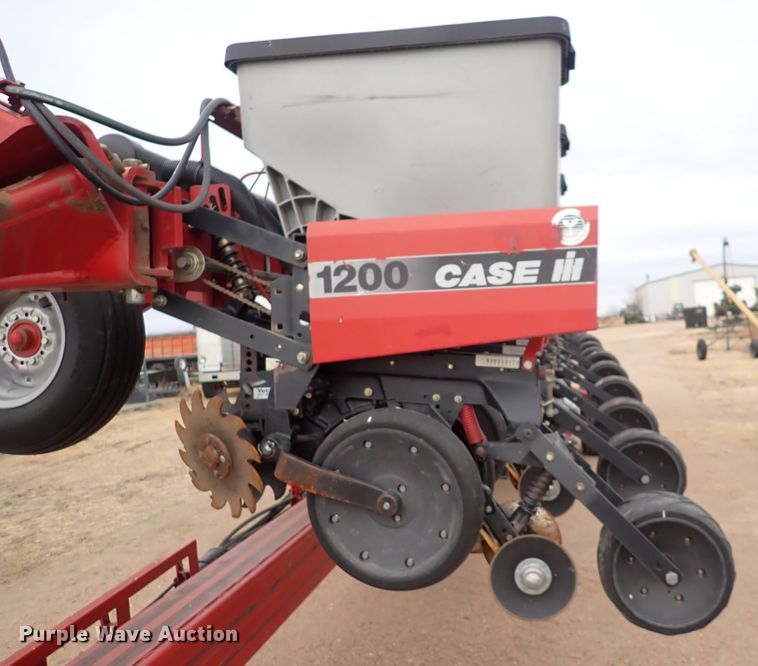 image for item DN2485 2008 Case IH 1200  planter