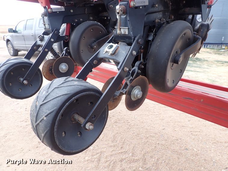 image for item DN2485 2008 Case IH 1200  planter