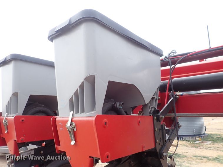 image for item DN2485 2008 Case IH 1200  planter