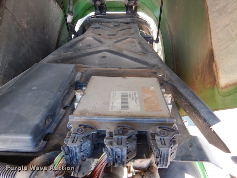 image for item DN2680 2008 John Deere 7130  MFWD tractor