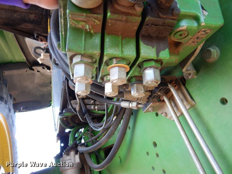 image for item DN2680 2008 John Deere 7130  MFWD tractor