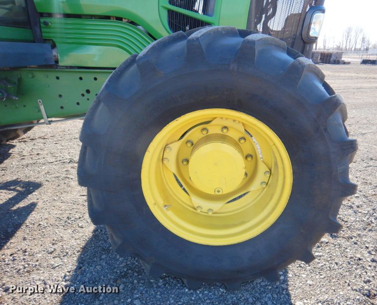 image for item DN2680 2008 John Deere 7130  MFWD tractor