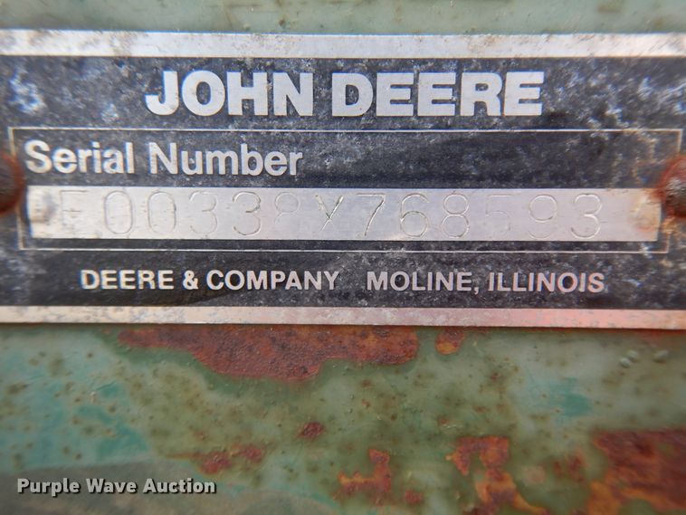 image for item ED9968 John Deere 338  small square baler