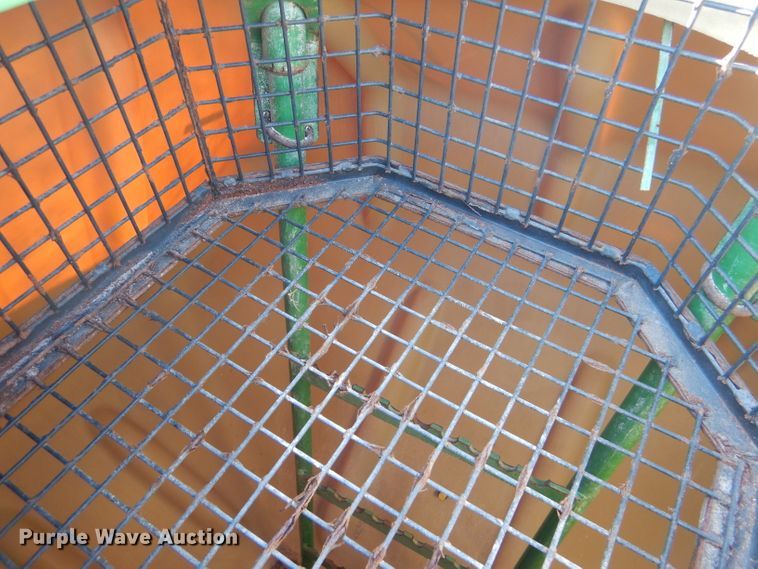 image for item GH9233 Great Plains seed hopper