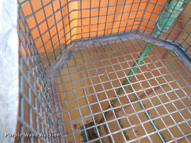 image for item GH9233 Great Plains seed hopper