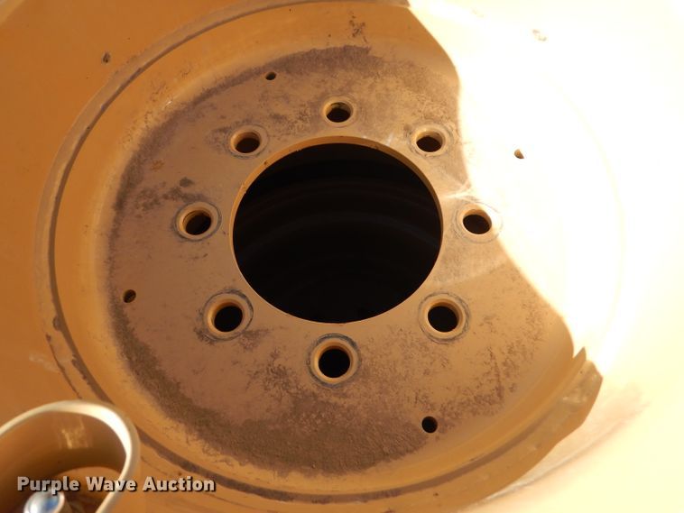 image for item GH9246 (7) BKT AW711 VF480/45R17IMP