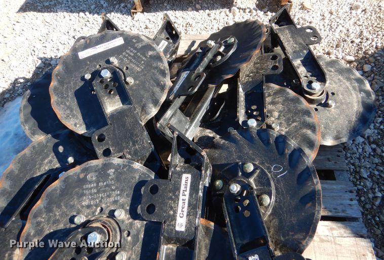 image for item HN9758 (23) Great Plains no-till coulters