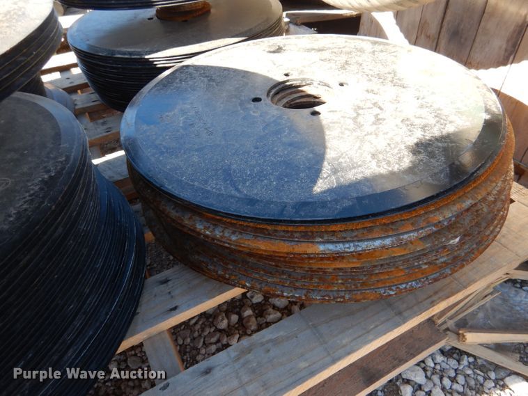 image for item HN9769 Approximately 167 disk openers