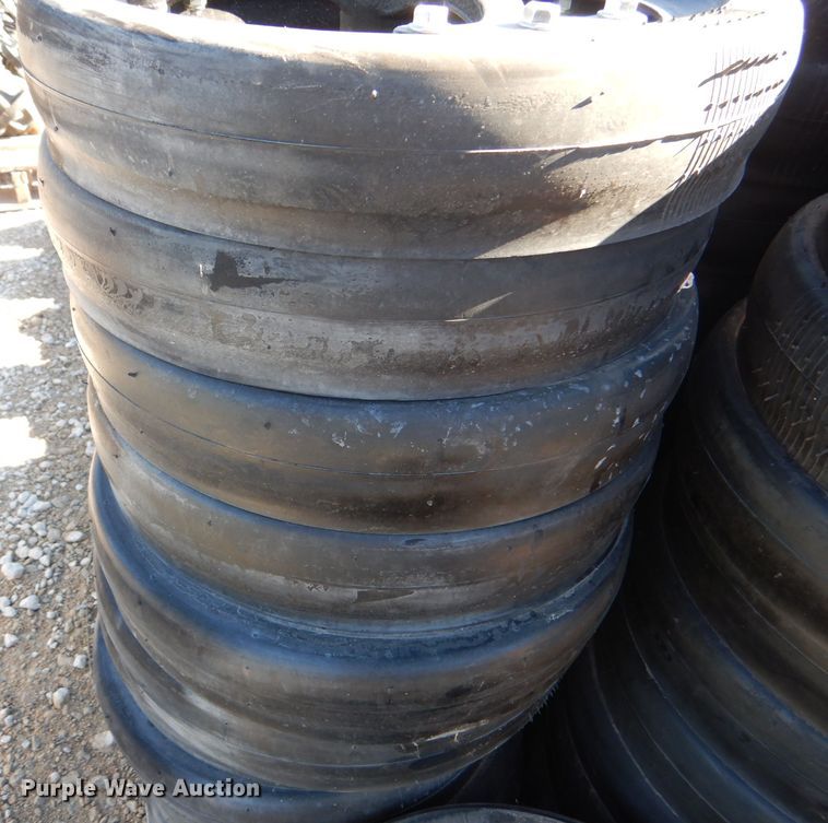 image for item HN9772 (73) Carlisle gauge wheels