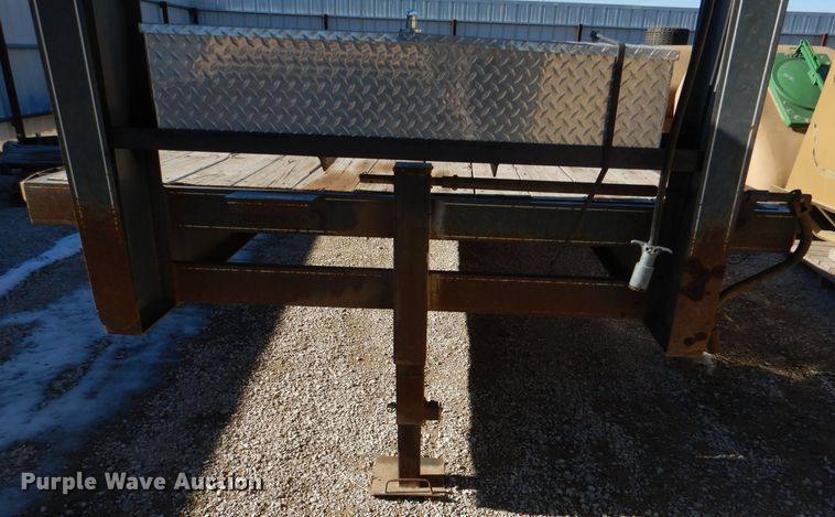 image for item HN9785 1993 Circle D 24GNFBBT  equipment trailer