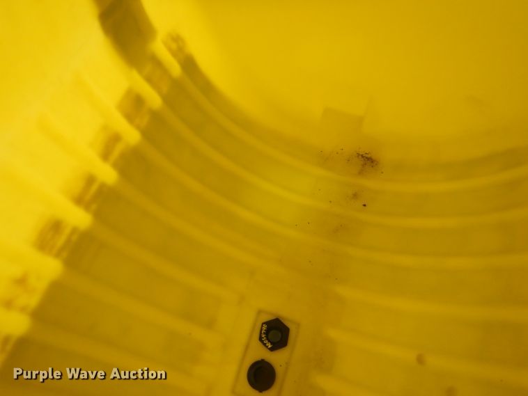 image for item HU9382 (2) Agri Products poly tanks