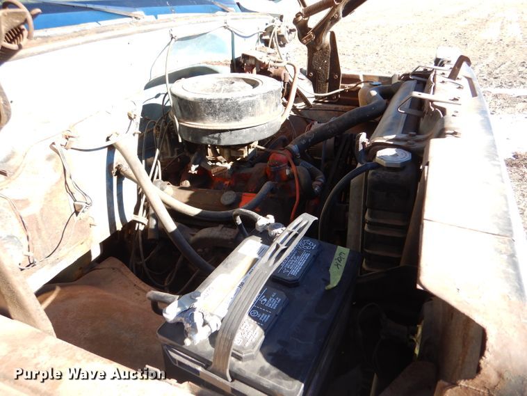 image for item IE9528 1973 GMC 6000  grain truck